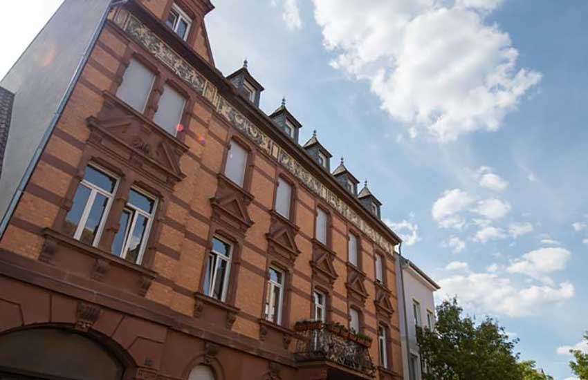 Saniertes Mehrfamilienwohnhaus mit sechs Wohneinheiten in Schwetzingen